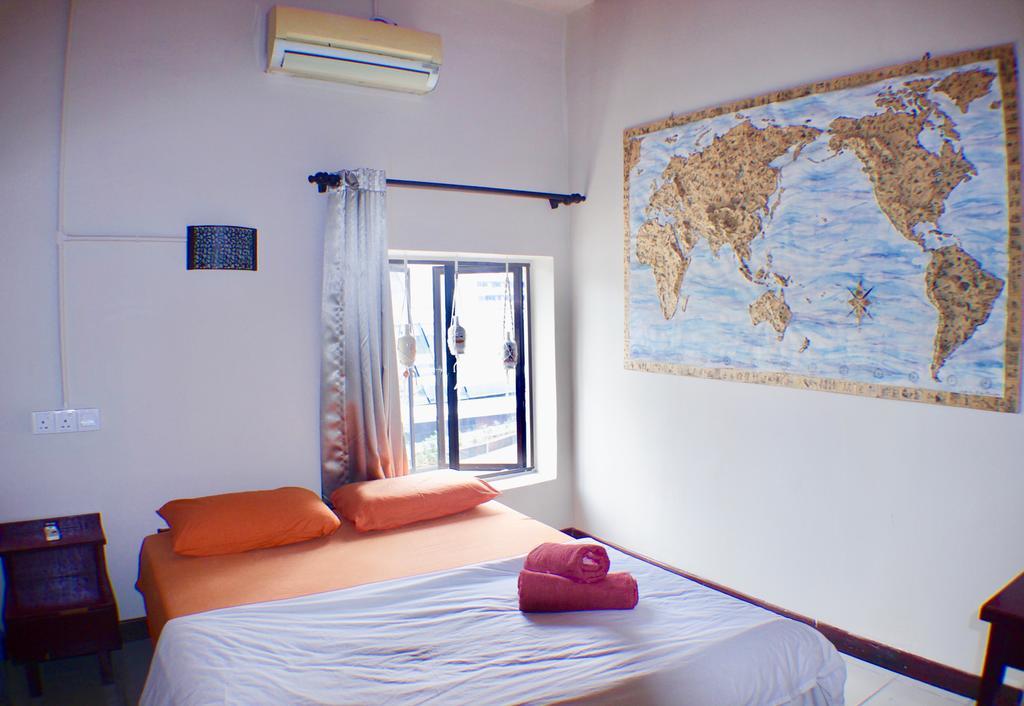 Birdnest Guesthouse, Gaia Rooftop Cafe Kuala Lumpur Dış mekan fotoğraf