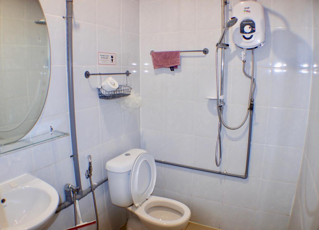 Birdnest Guesthouse, Gaia Rooftop Cafe Kuala Lumpur Dış mekan fotoğraf