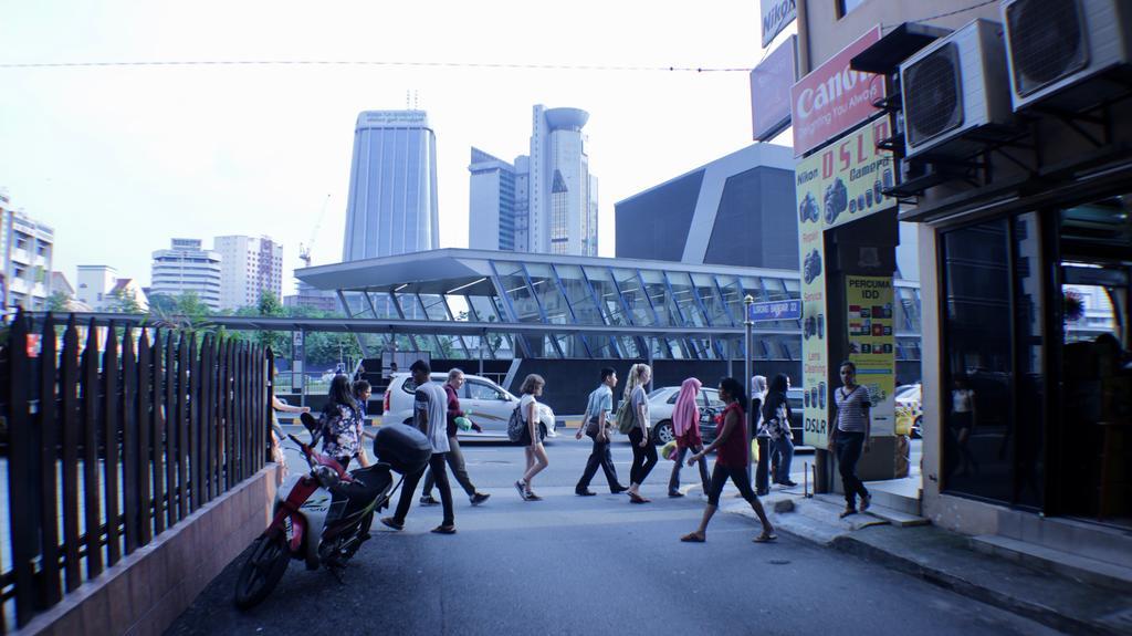 Birdnest Guesthouse, Gaia Rooftop Cafe Kuala Lumpur Dış mekan fotoğraf