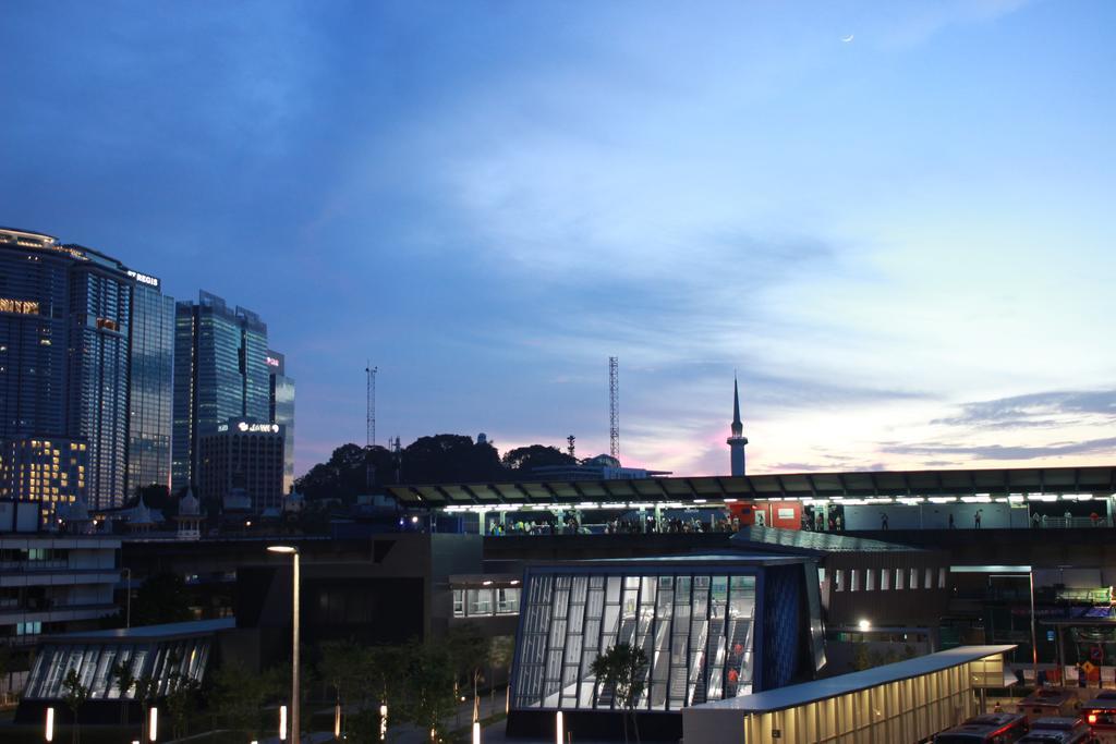 Birdnest Guesthouse, Gaia Rooftop Cafe Kuala Lumpur Dış mekan fotoğraf